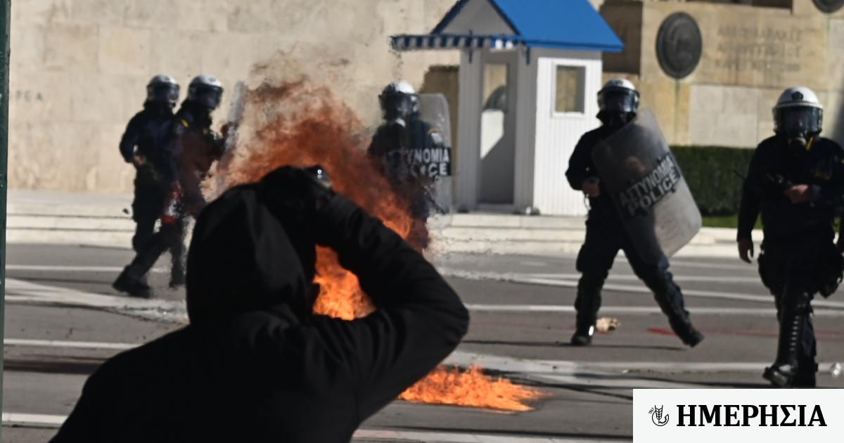 Επεισόδια αυτή την ώρα στο Σύνταγμα 1 epeisodia ayti tin ora sto syntagma 64095d610de27