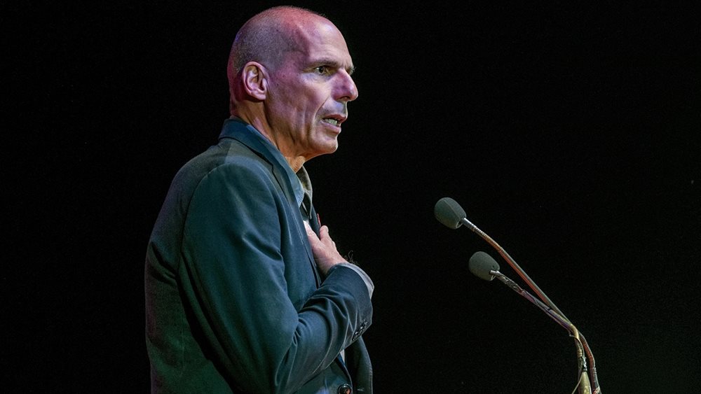 Επίθεση σε Βαρουφάκη: Ταυτοποιήθηκαν δύο νεαροί αντιεξουσιαστές - Ανθρωποκυνηγητό για τους δράστες 1 epithesi se varoyfaki taytopoiithikan dyo nearoi antiexoysiastes amp 8211 anthropokynigito gia toys drastes 640c7878c9fe4