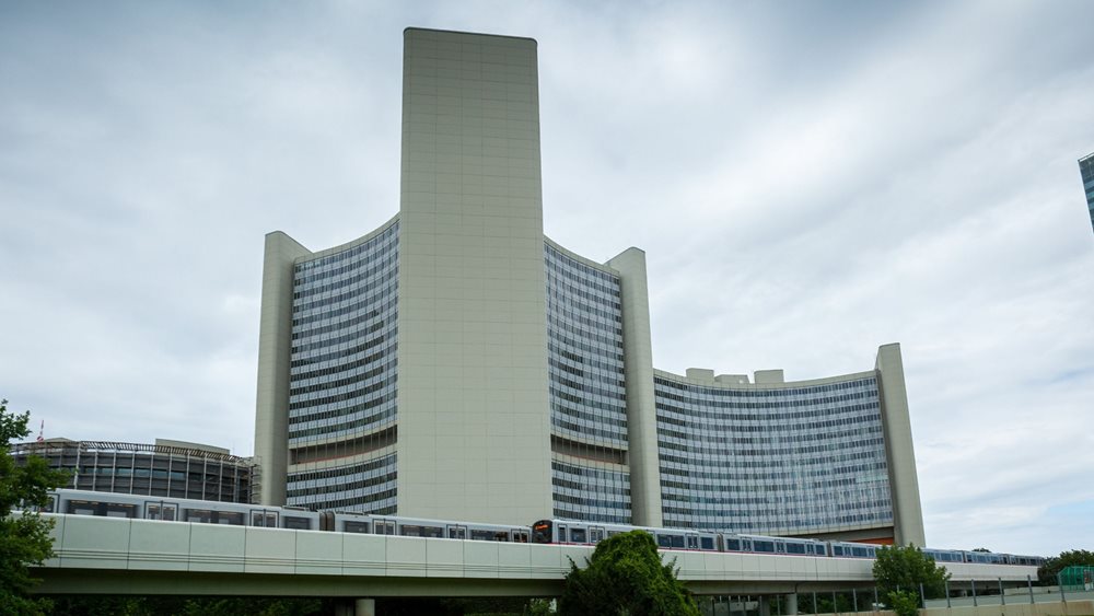IAEA: Ο Ραφαέλ Γκρόσι κάνει λόγο για "μεγάλες προσδοκίες" για τις συνομιλίες με το Ιράν 1 iaea o rafael gkrosi kanei logo gia amp 8220 megales prosdokies amp 8221 gia tis synomilies me to iran 6403287b306b9
