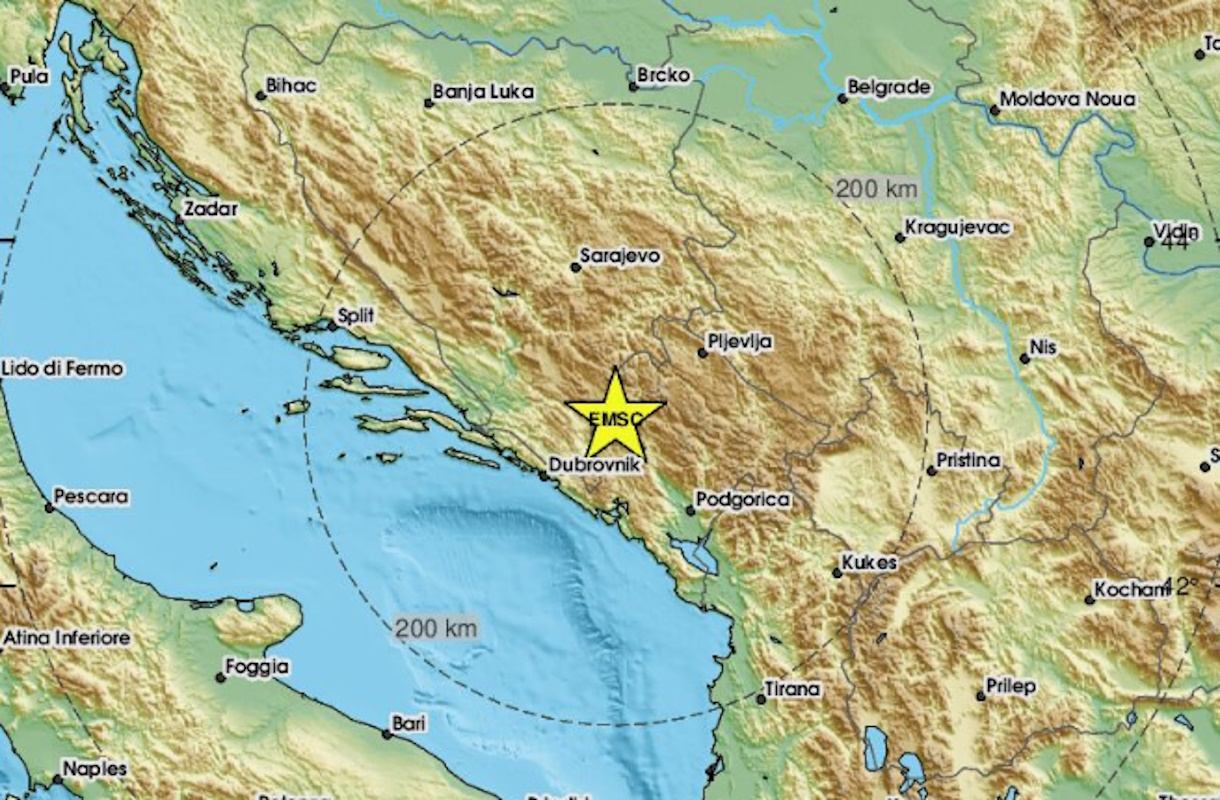 ischyros seismos 5 4 richter sta synora mayrovoynioy vosnias den yparchoyn anafores gia thymata 65f2973814517