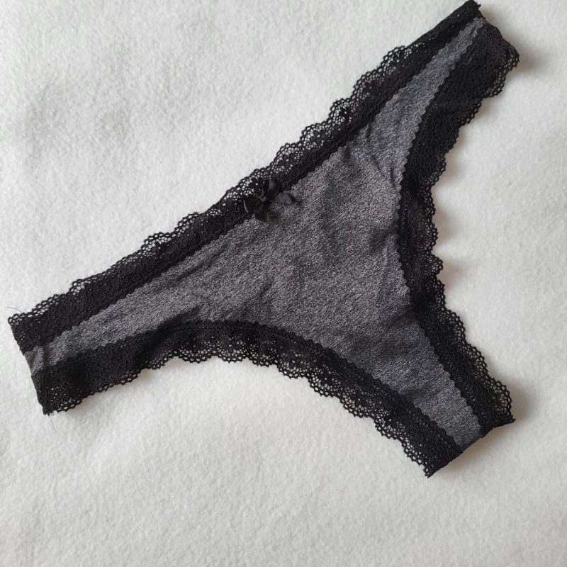 String gris
