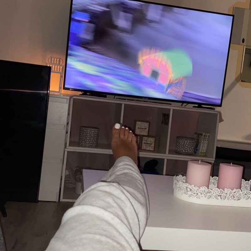 🦶🏼