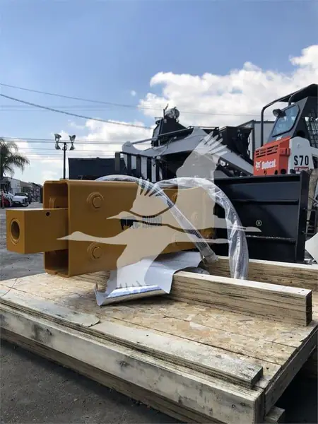 2025 Hammer/Breaker - Hydraulic RHINO RH-68 CA04122020CL