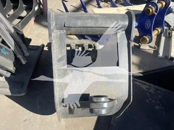 2025 Trenching TAG 17 INCH TRENCH BUCKET CA01152025CL
