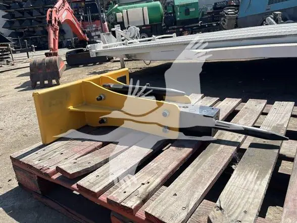 2025 Hammer/Breaker - Hydraulic STARVOX TORO HAMMER / BREAKER CA09152025CL