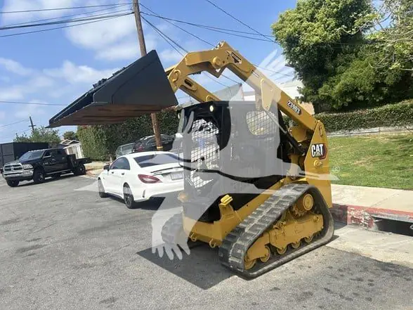 2019 CATERPILLAR 239D3 CA06062025CL