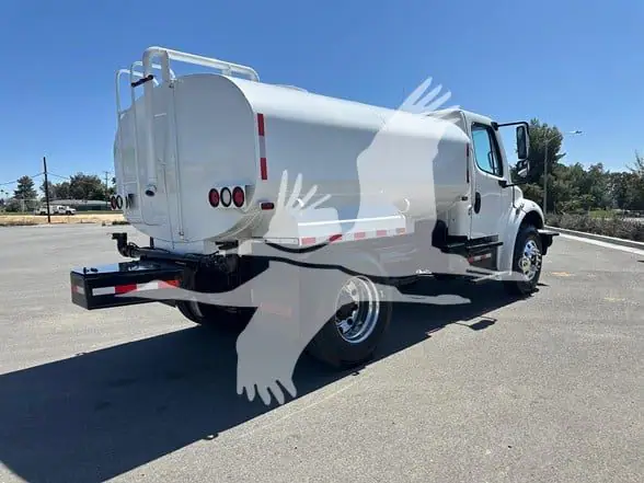 2018 FREIGHTLINER BUSINESS CLASS M2 100 CA04212025CL