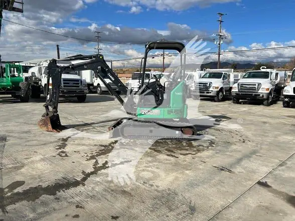 2015 DEERE 26G CA03062025CL