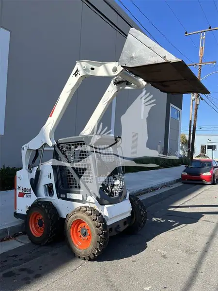 2014 BOBCAT S570 CA0122023CL