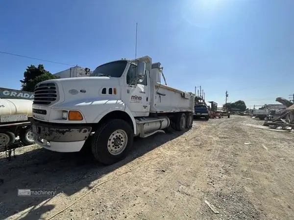 2009 STERLING L9500 
