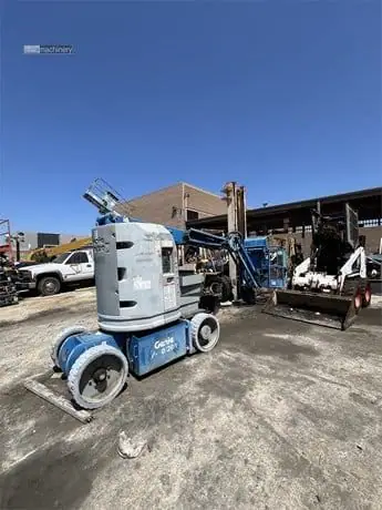 2012 GENIE Z30/20N 