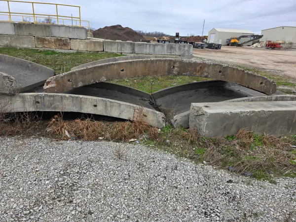Concrete Arch's