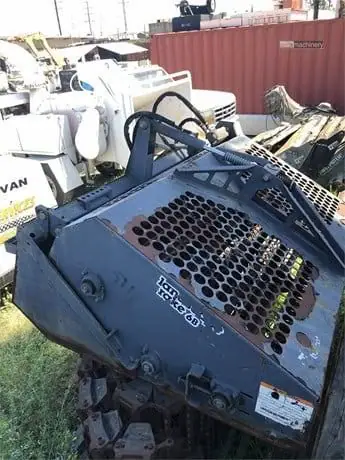 Rake, Rock BOBCAT LR6B 