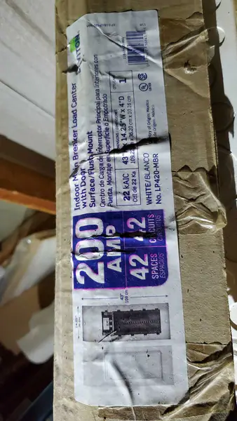 Leviton main indoor 200amp breaker box