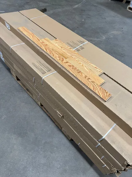 BSL Red Oak Pacific 3 1/4 Signagure Prefinished Hardwood