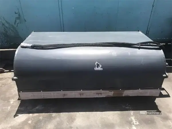Sweeper WOLVERINE 72 INCH 
