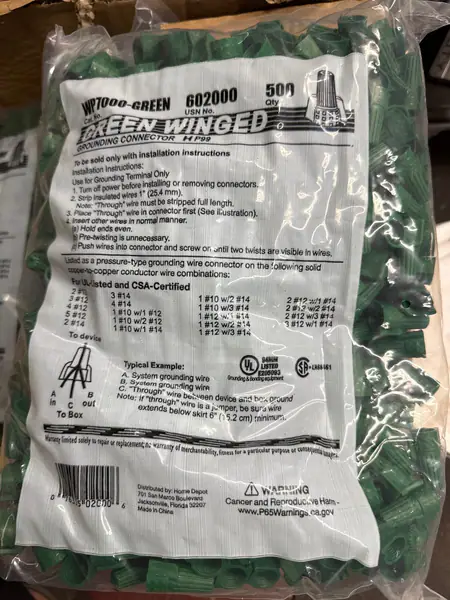  Grounding connectors, green winged