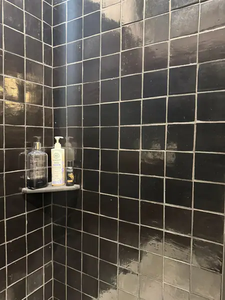 Glossy Black square tile