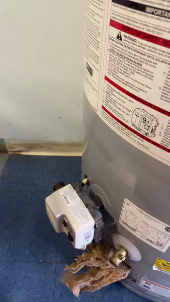 Water heater 