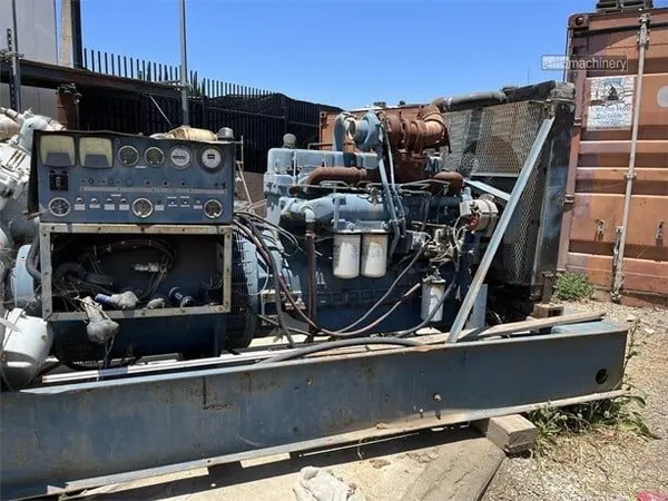 ALLIS-CHALMERS 670T 