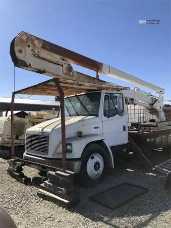 1997 FREIGHTLINER FL70 