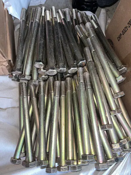 3/4-10 x 9-1/2” HEX HEAD Cap screws/Bolts Grade 8 Steel Zinc plated 