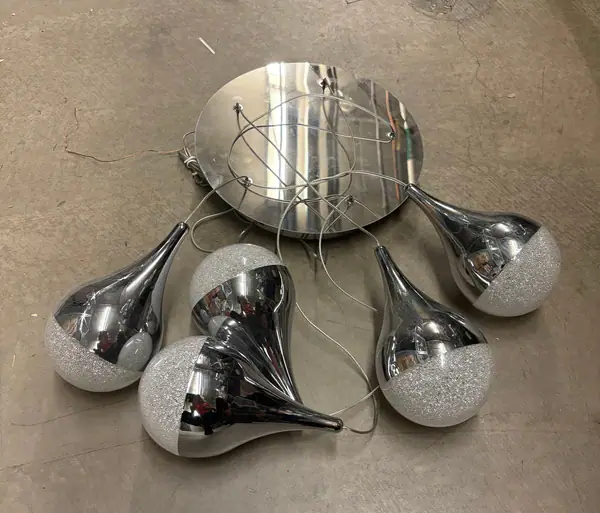 Contractor/Flipper Special-5 High End Light Fixtures