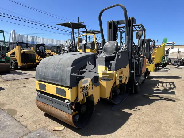 2015 BOMAG BW900-50 CA01062026CL