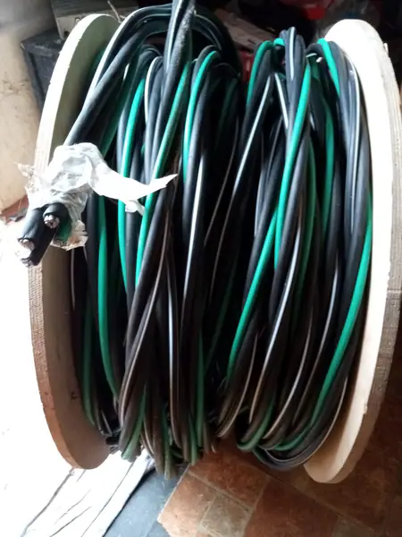 Aluminum feeder wire 2-2-4-6  300ft.