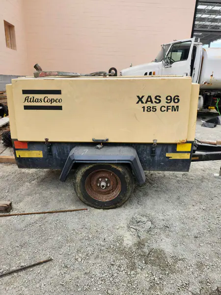 Tow behind Air compressor 