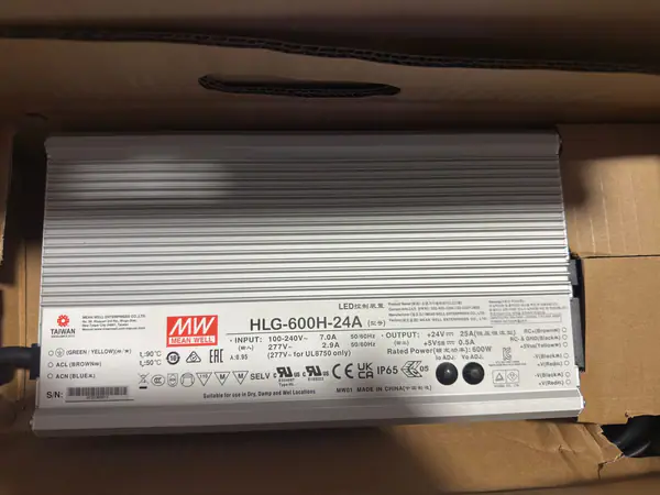 Mean well 600 W 24V driver