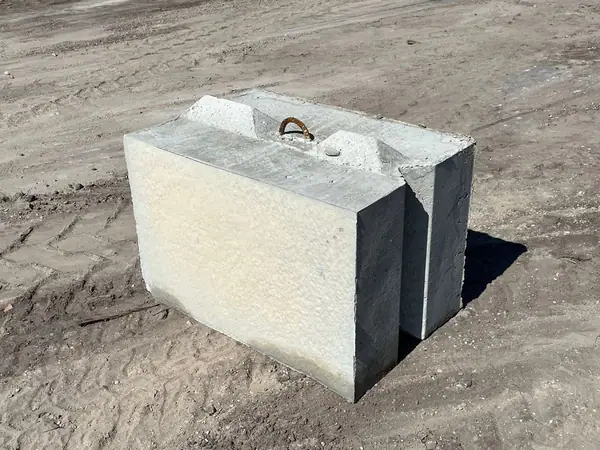 FOUR 2X2X3 CONCRETE BIN BLOCKS