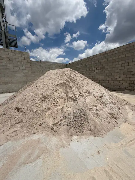 Concrete Sand - Beach Sand - Screening