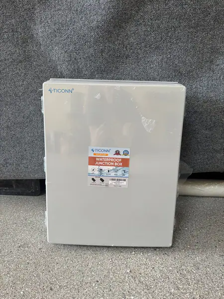 Waterproof electrical boxes
