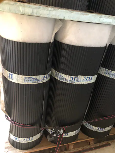 MTI Sure Cavity SC5032 Rain Screen Drainage Plain