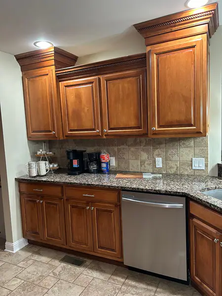 Kitchen Cabinets with granite counters