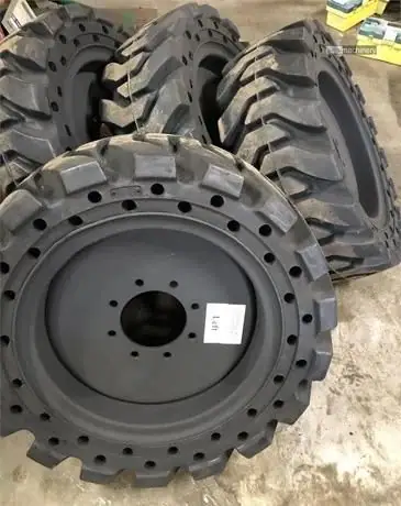 2025 Tires BOBCAT 33 X 12-20