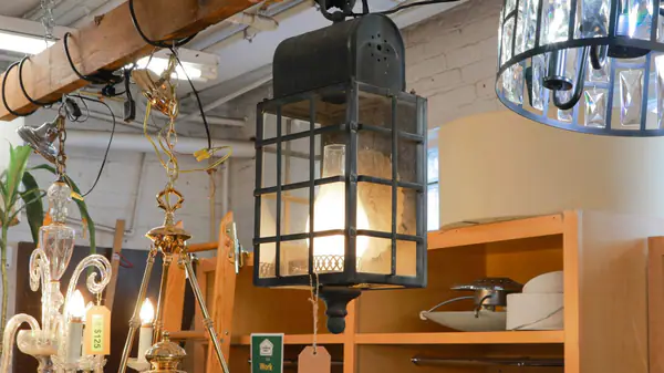 Colonial Light Fixture