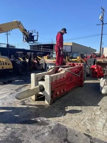 2020 Hammer/Breaker - Hydraulic UB 425 BREAKER