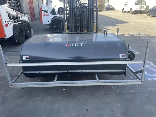 2013 Sweeper BOBCAT 