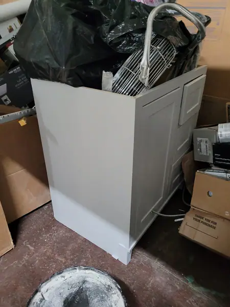 Used Glacier Vanity and Top