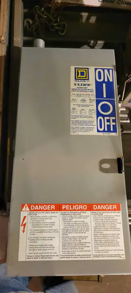SQUARE D BUS BOXES