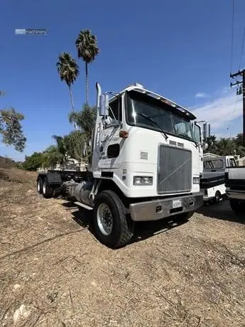 1989 WHITE/GMC WG