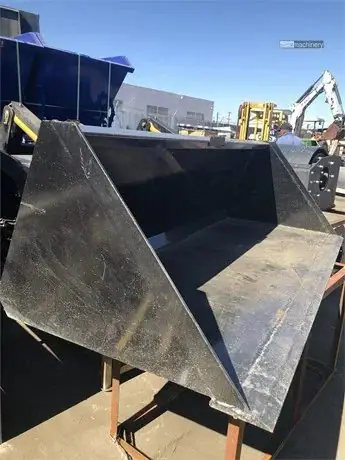 2025 Bucket, GP 84 INCH