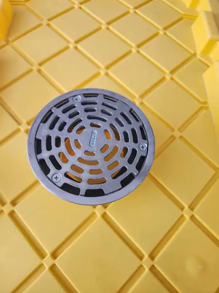 Floor drains