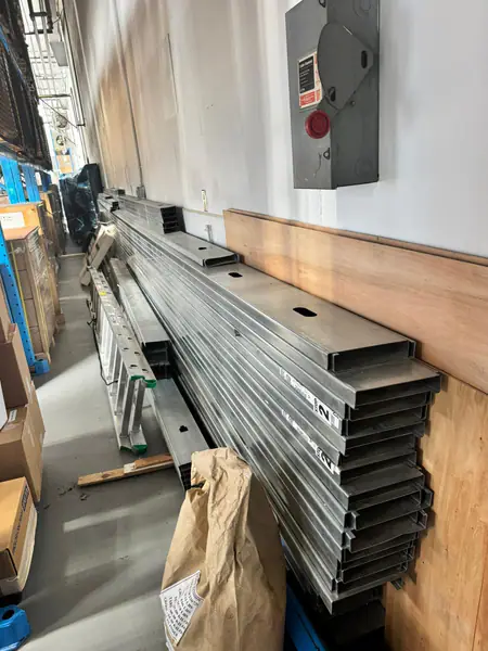 6" Heavy Duty Structural Studs (16 Gauge / 54 mil)