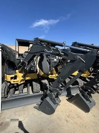 2014 DEERE 27D 
