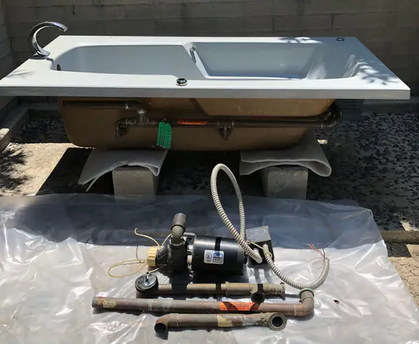 WHIRLPOOL DROP IN SPA TUB