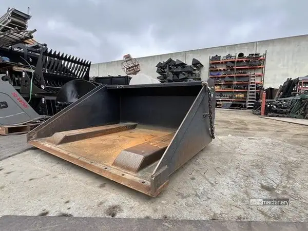 2025 Bucket, Other STAR INDUSTRIES 1400B TELEHANDLER BUCKET