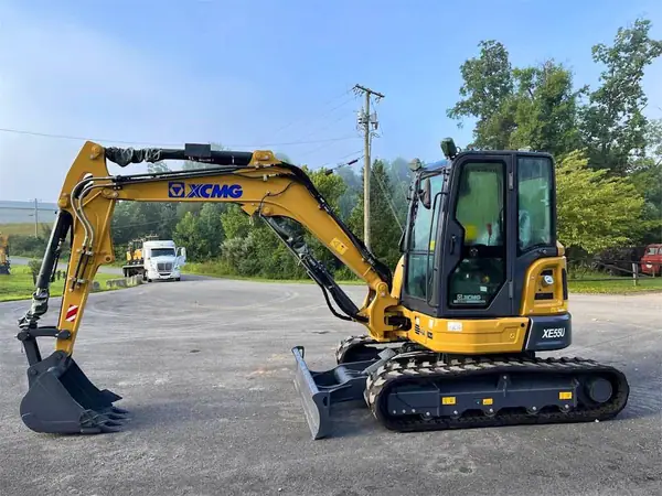 2022 XCMG XE35U